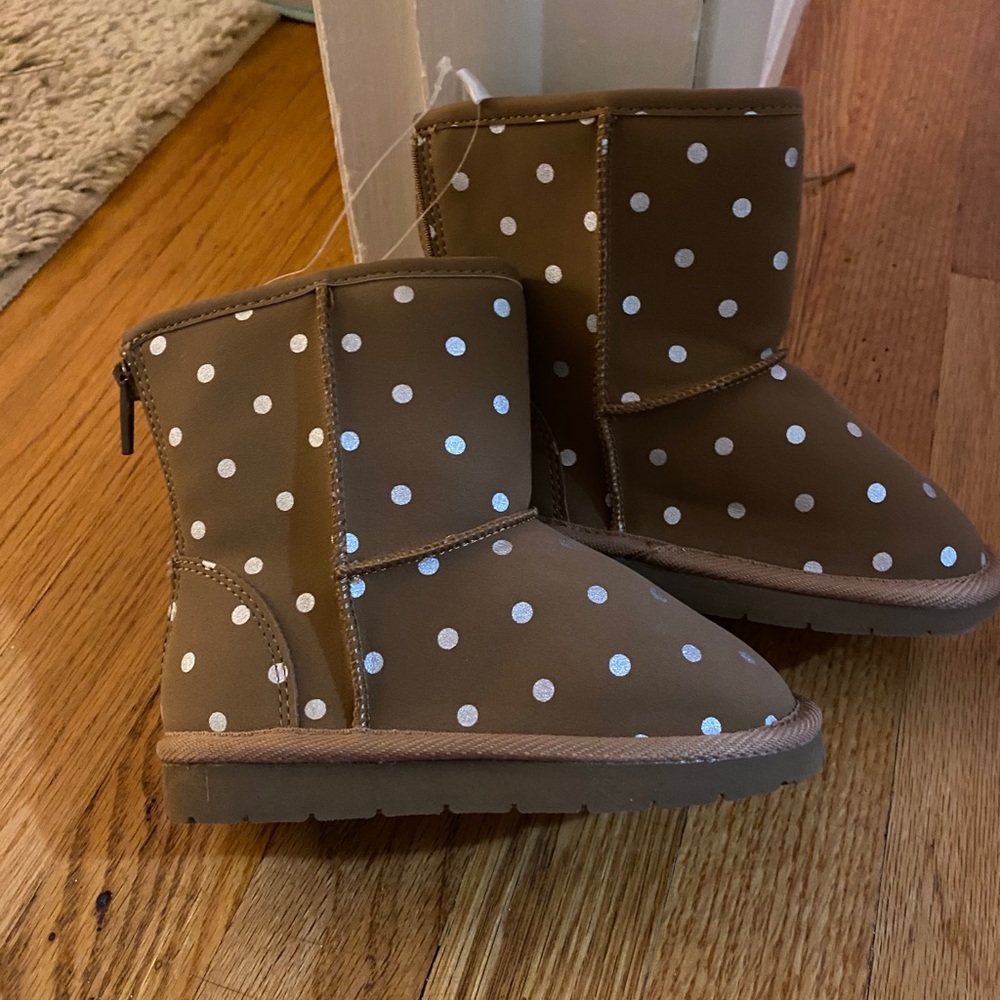 Brand new gap boots